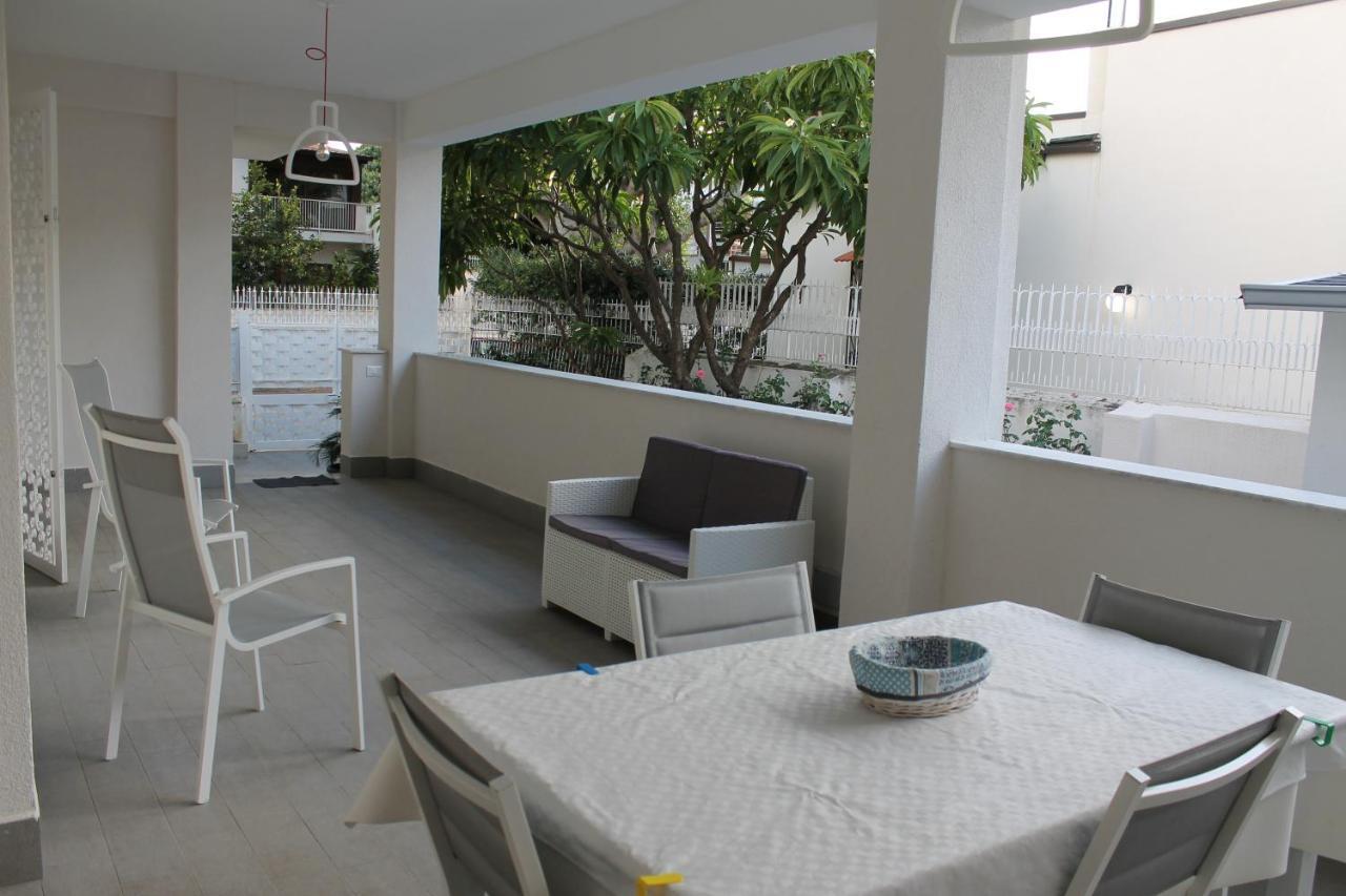 Casa Vacanza Peppino! Palermo Luaran gambar