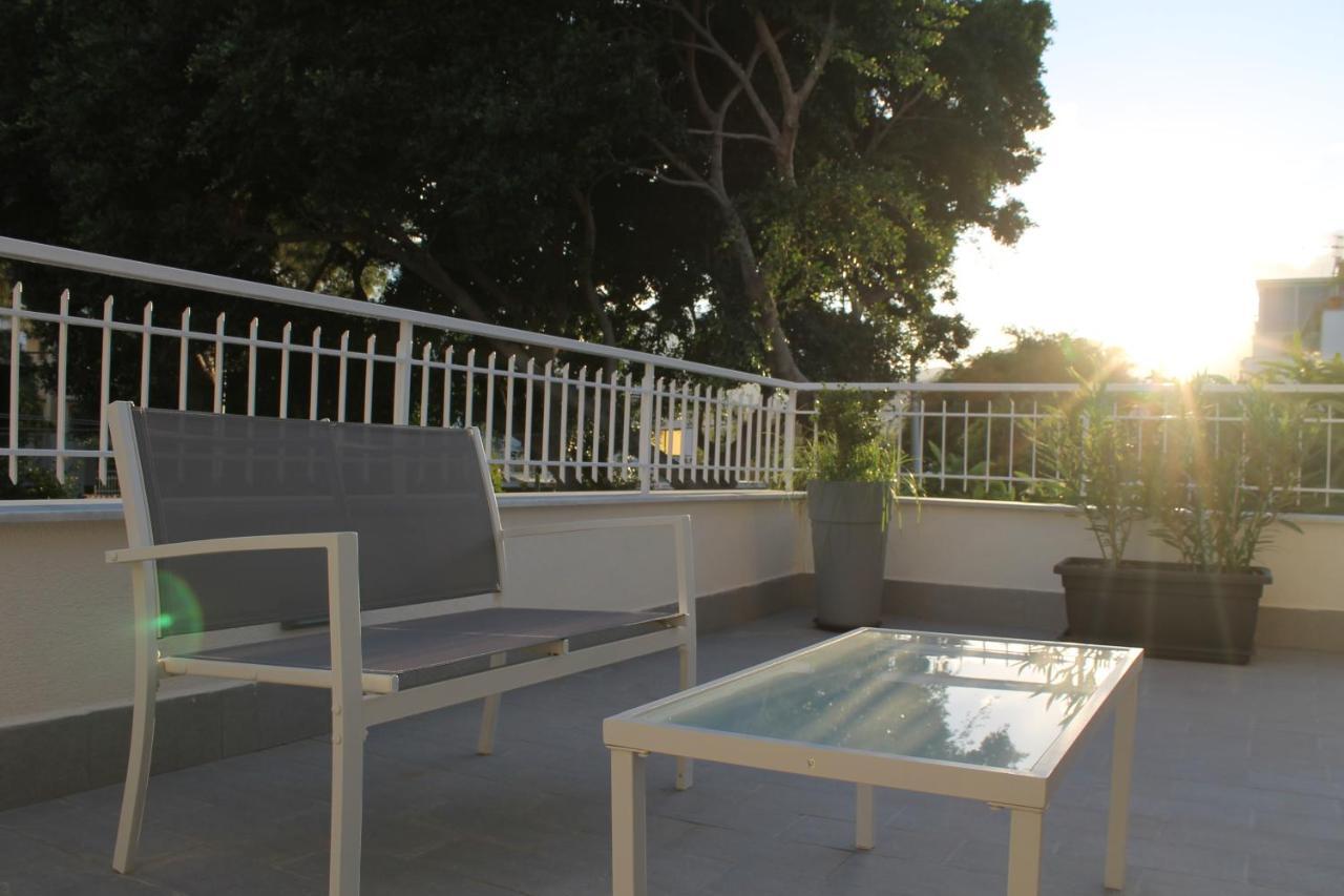 Casa Vacanza Peppino! Palermo Luaran gambar